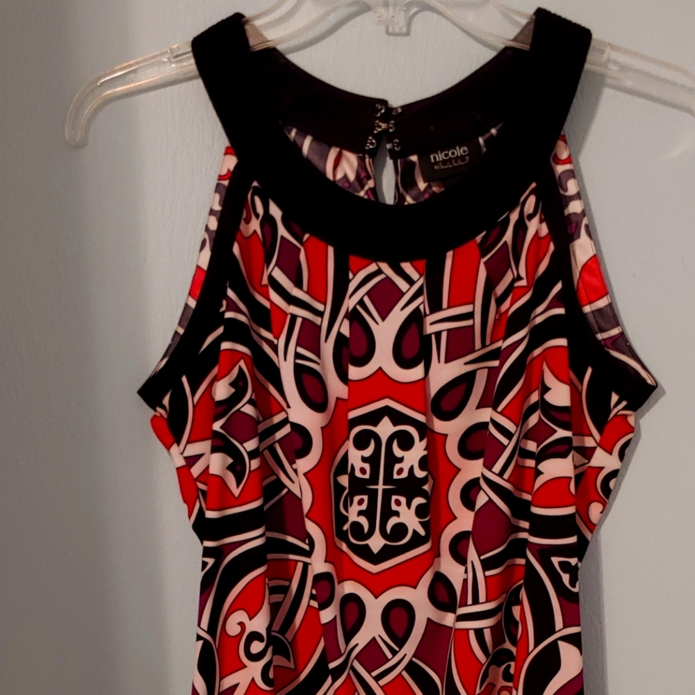 Top, nichole, size small
